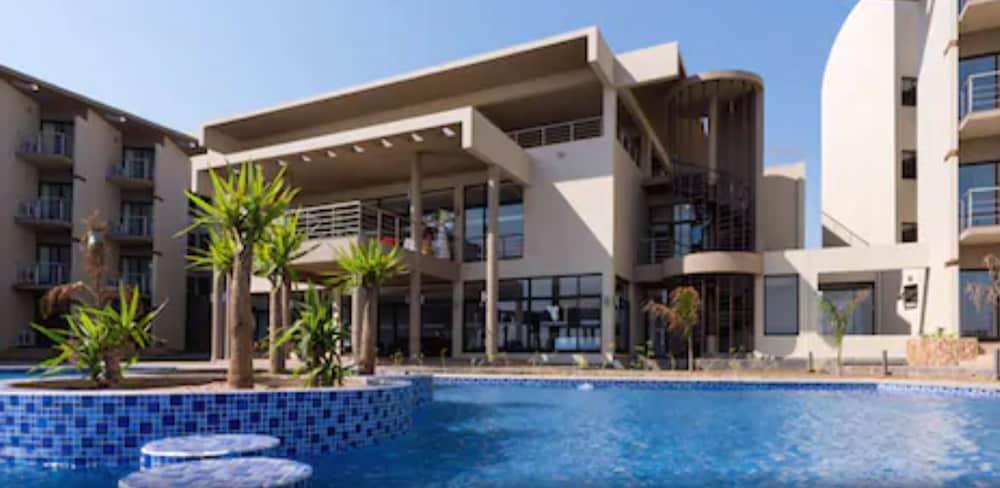 Hotel Vip Executive تيتي المظهر الخارجي الصورة